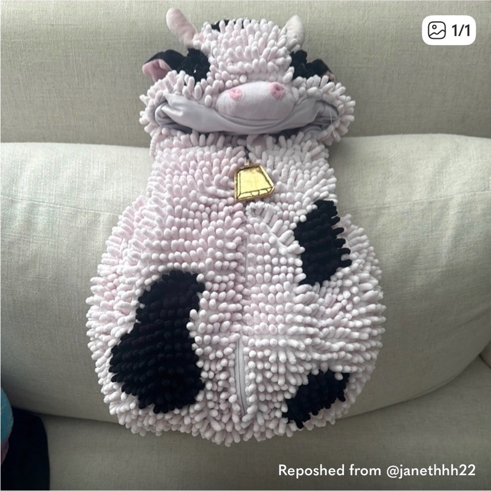 Cute Cow-Themed Baby Outfit